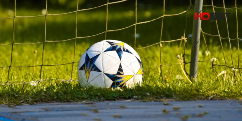 Xem xét phong độ hai đội và xuống tiền cùng kèo 0.5/1